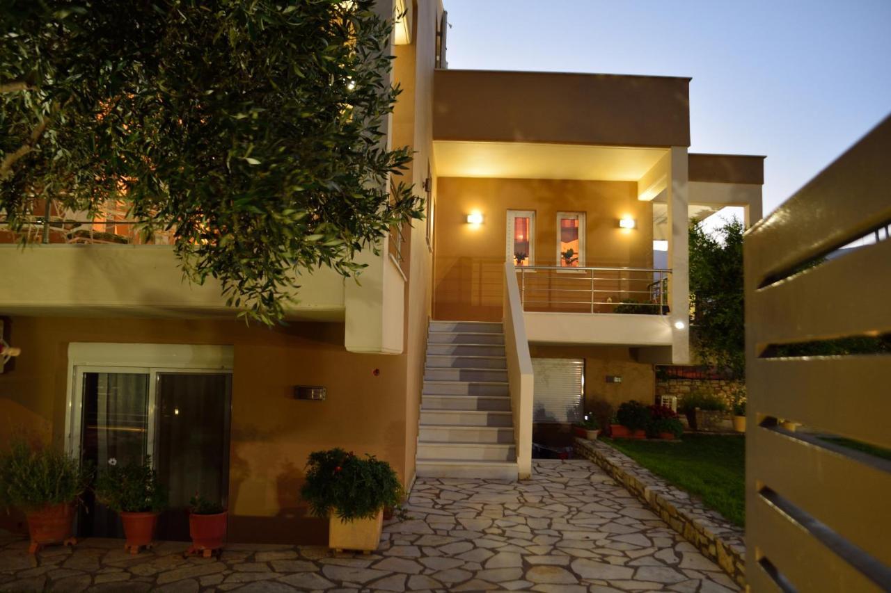 Fou'S Apartment Ναύπακτος Εξωτερικό φωτογραφία