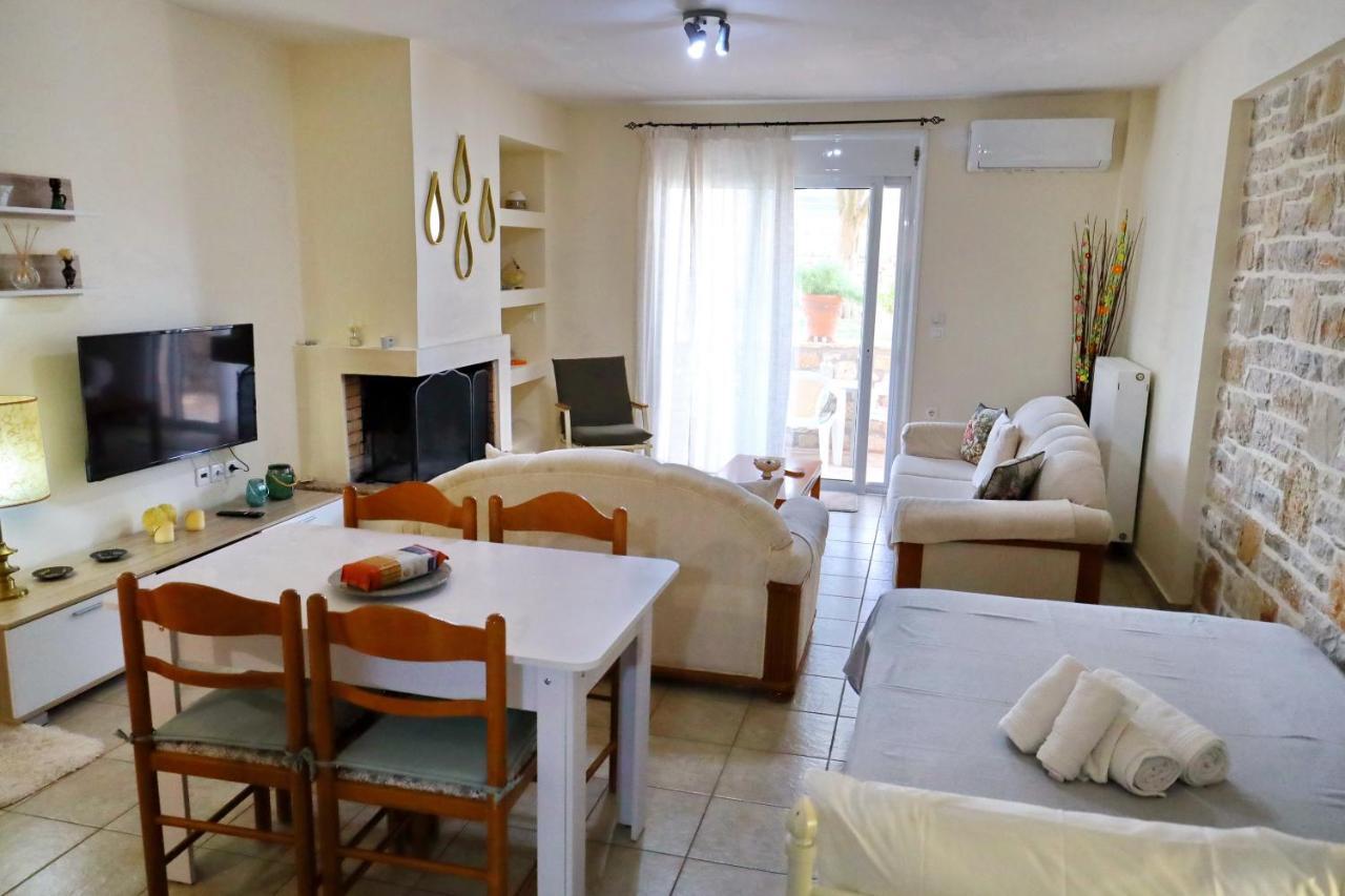 Fou'S Apartment Ναύπακτος Εξωτερικό φωτογραφία